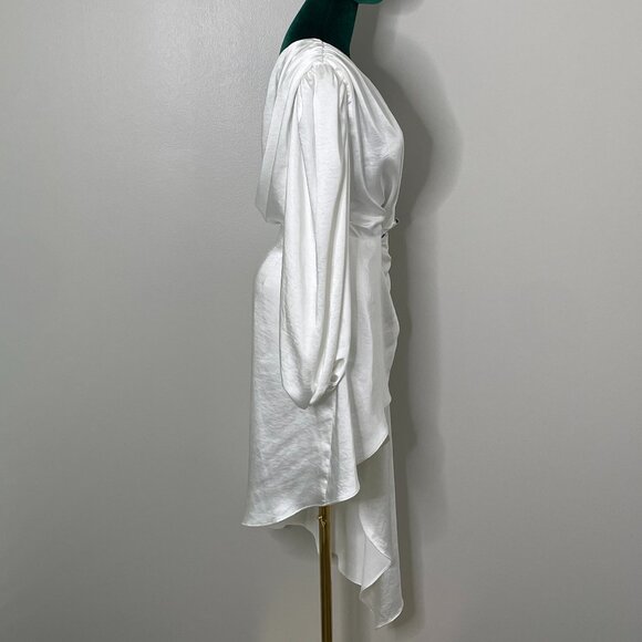 Elliatt | Emery Dress - Picture 2 of 4